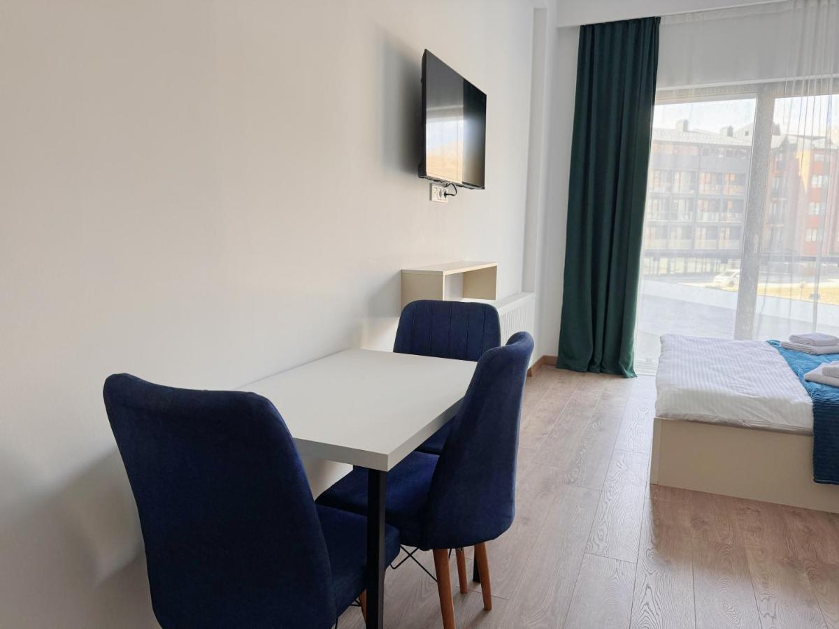 Apartment - Four Seasons
